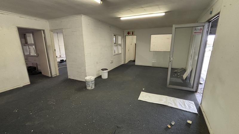 To Let commercial Property for Rent in Maitland Western Cape